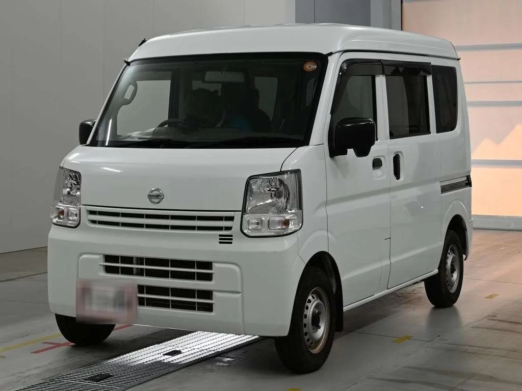 Nissan NV100 Clipper DR17V 2022